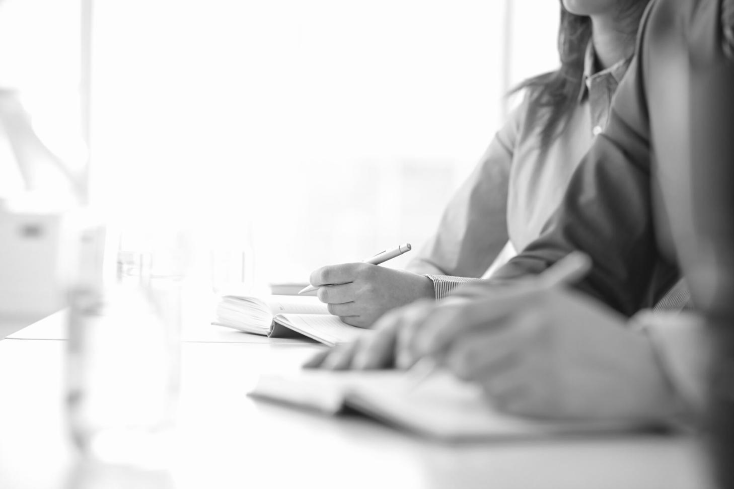 Espacio de trabajo con análisis financiero